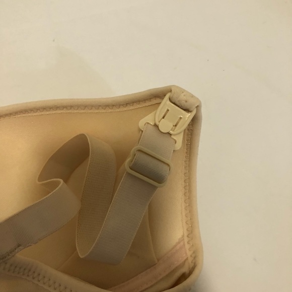 Desire love NWT 2 nursing maternity bras with extenders size medium - Picture 3 of 7